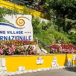 Village Internazionale * Sirolo