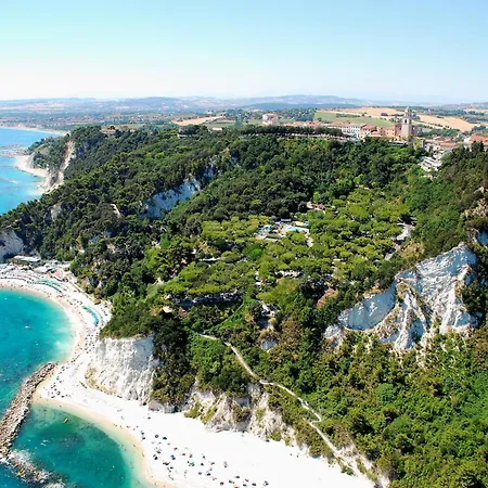 Village Internazionale *