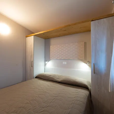 منتزه العطل Village Internazionale سيرولو