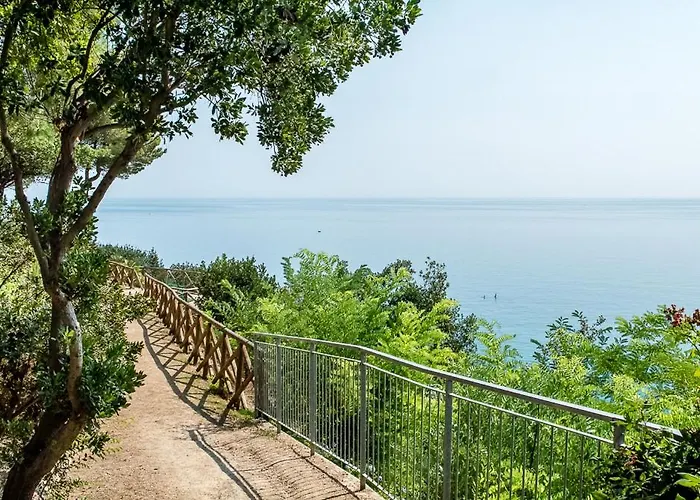 Village Internazionale *